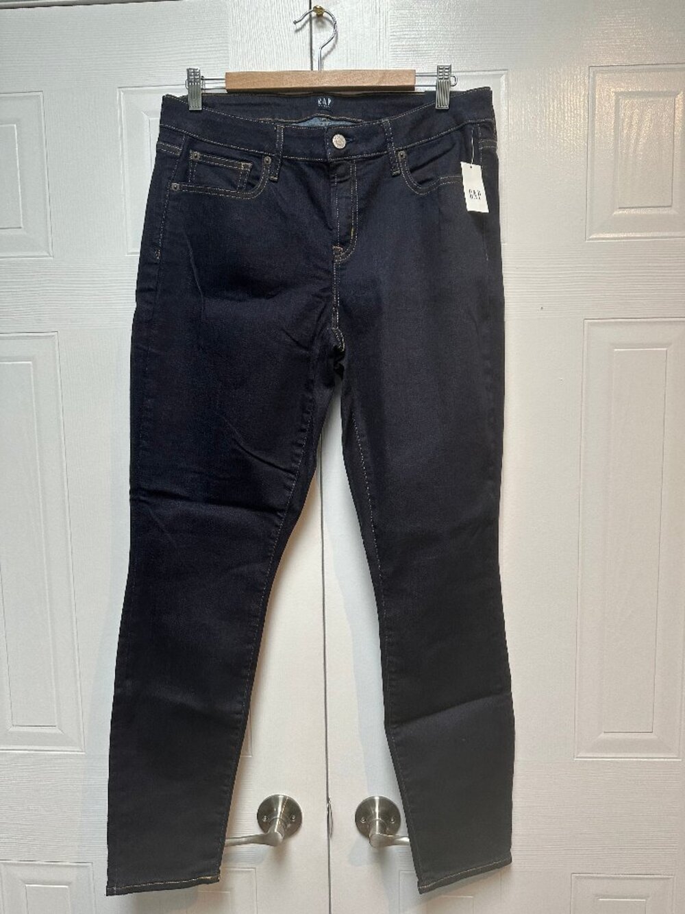 Gap jeans, curvy true skinny, dark blue, 14 long, NWT